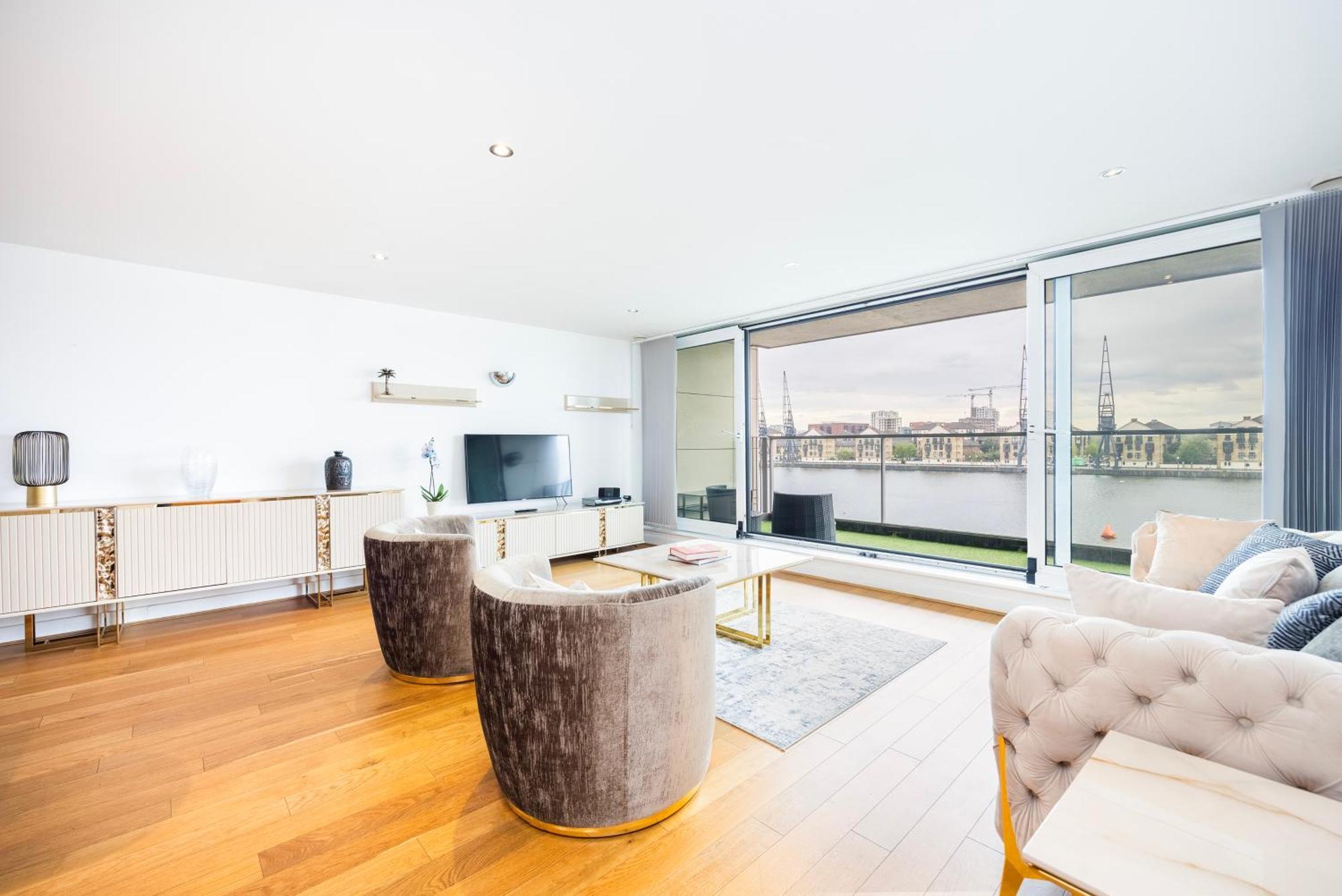 Austin David Executive Excel Apartament *