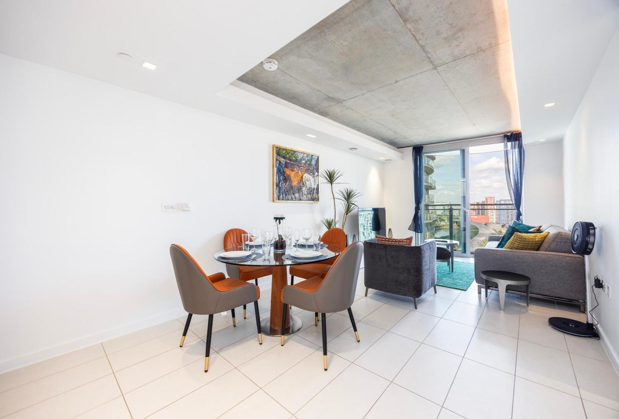 Austin David Executive Excel Apartament *